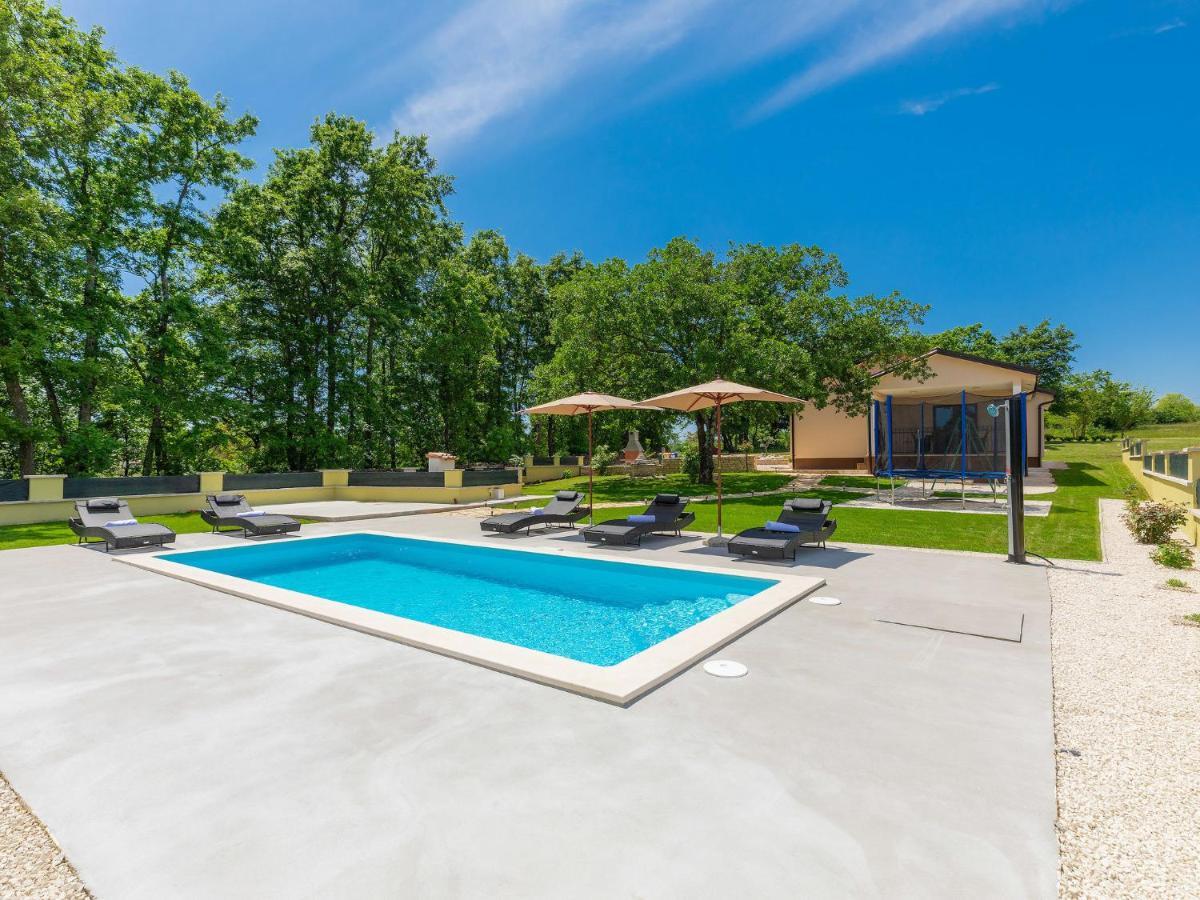 Holiday Home Villa Aniva By Interhome Zminj Exterior photo